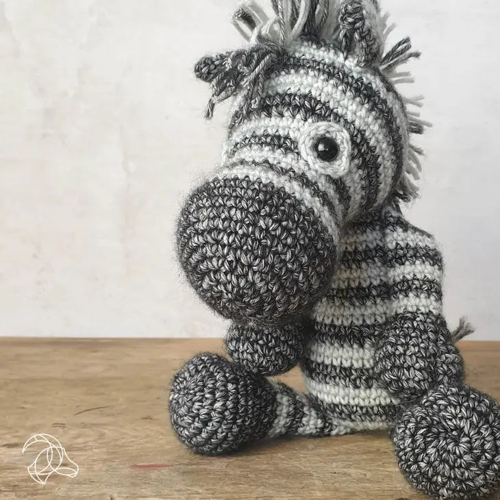 Dirk the Zebra Crochet DIY Kit