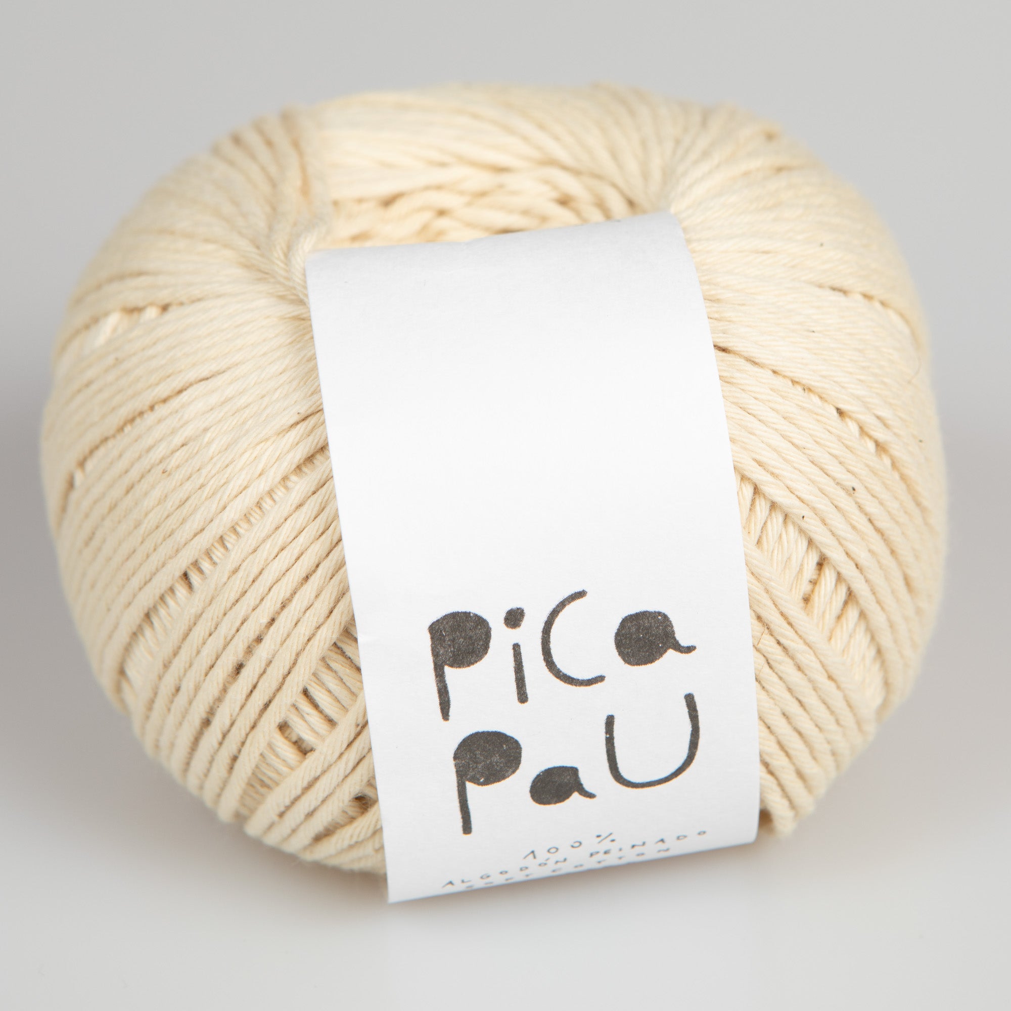 Pica Pau Cotton Yarn / 100g Worsted