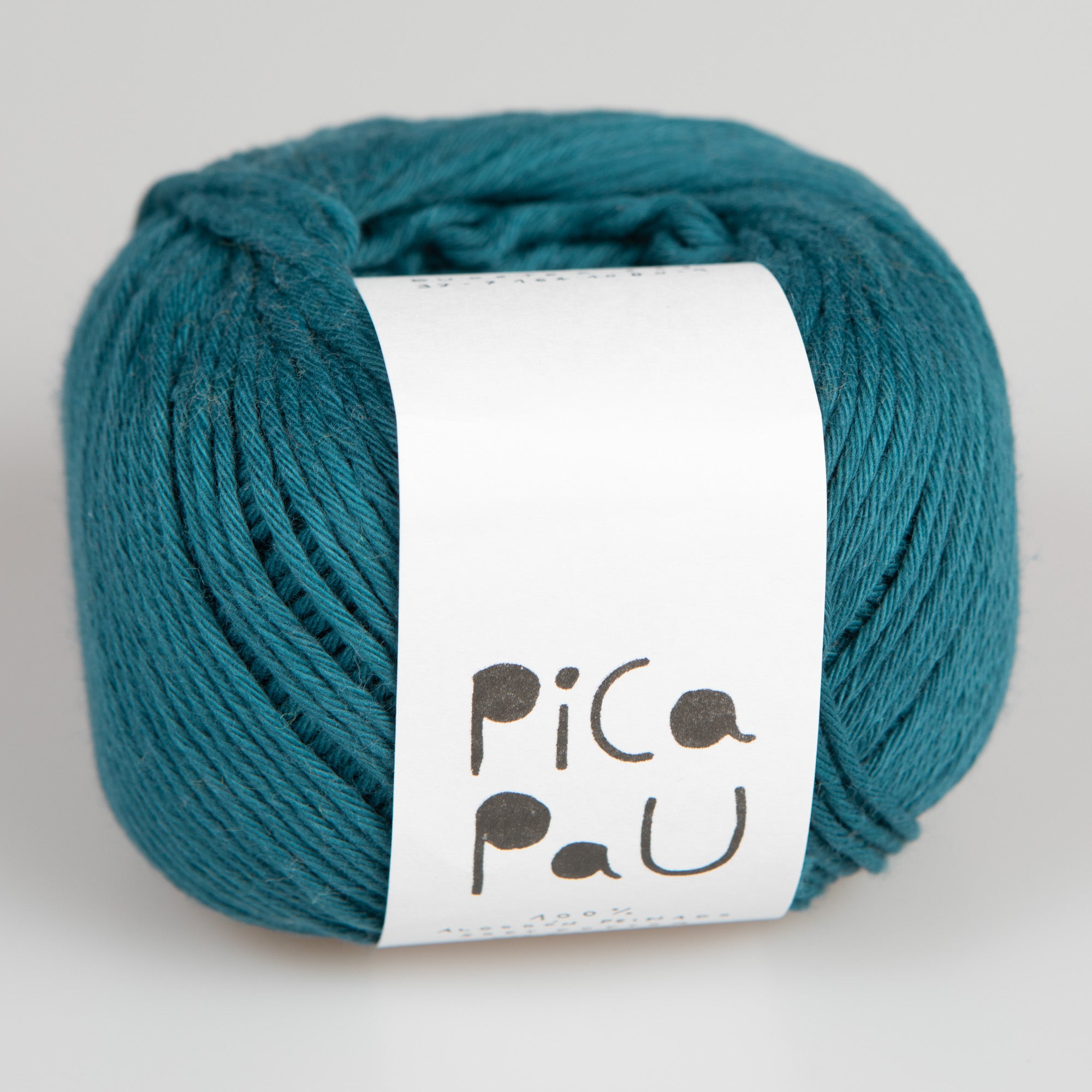 Pica Pau Cotton Yarn / 100g Worsted