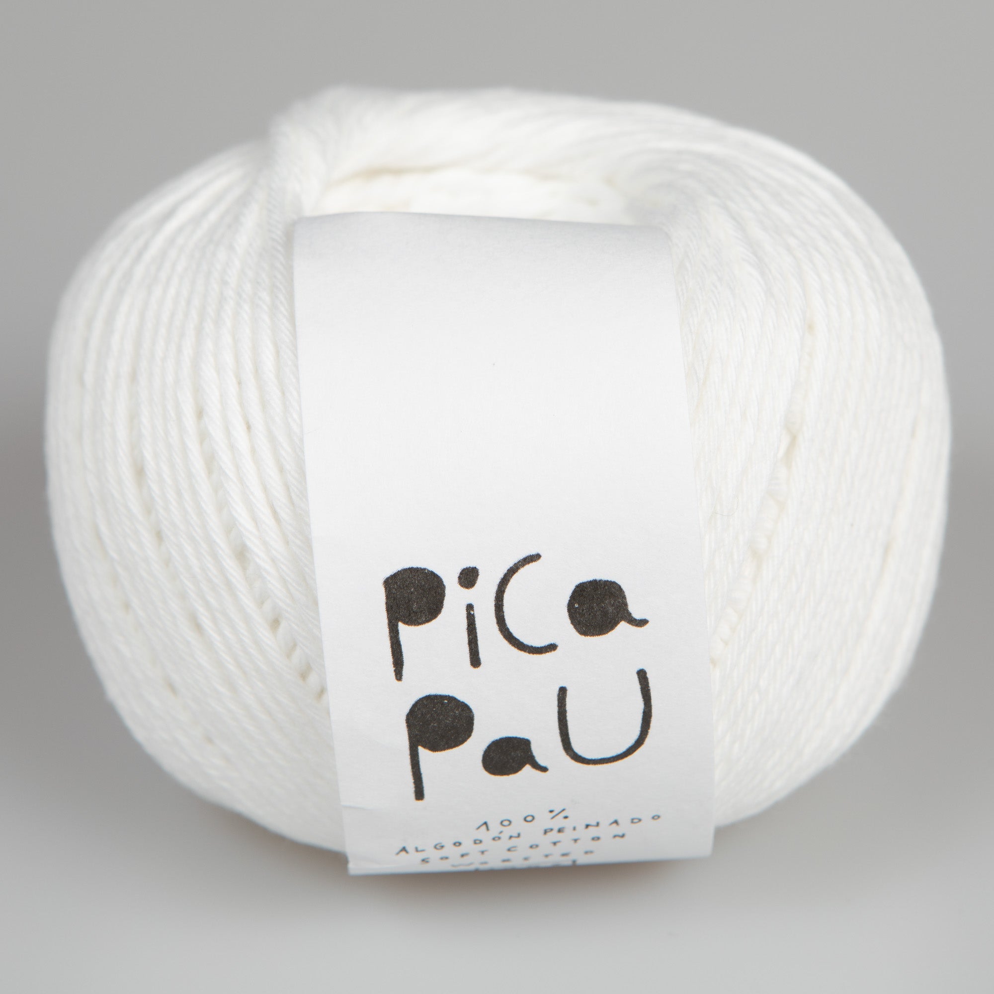 Pica Pau Cotton Yarn / 100g Worsted